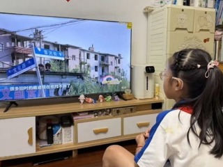 【凌霄新闻台】聆听榜样之声，点亮少年理想——宝带实验小学组织收看《江苏省中小学开学第一课》